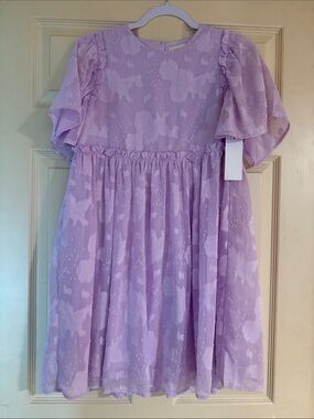 Aura Lavender Floral Flutter-Sleeve Dress